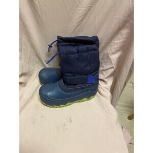Thermolite Youth Size 4 Snow Boots Blue